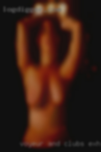 Voyeur and clubs exhibitionist near Chico.